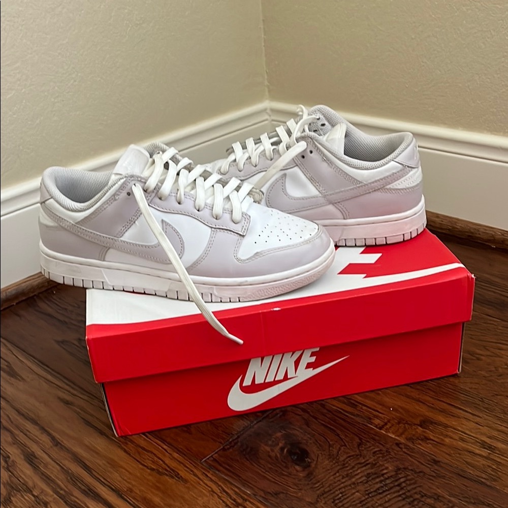 Nike White/venice women’s dunks